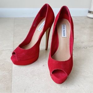 Steve Madden Alliance Red Suede Peep Toe Heel